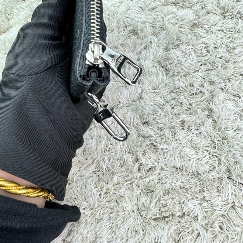 LV 3D打印 黑格三合一TRIO單肩 /斜背包 郵差包 ⭕️臺灣專櫃大全配⭕️晶片款⭕️-33