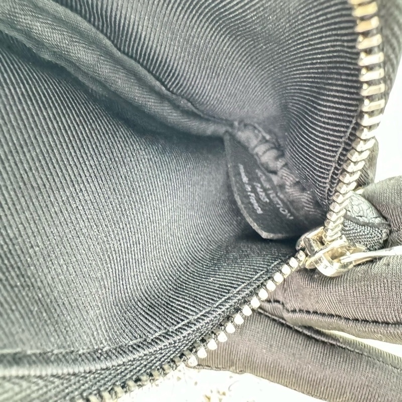 LV 3D打印 黑格三合一TRIO單肩 /斜背包 郵差包 ⭕️臺灣專櫃大全配⭕️晶片款⭕️-34