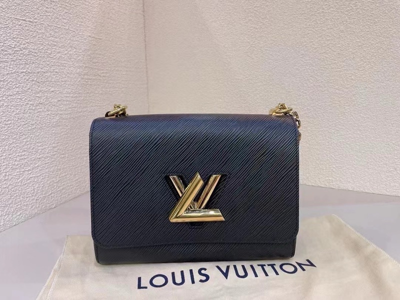 Louis Vuitton LV Twist黑金中號-7