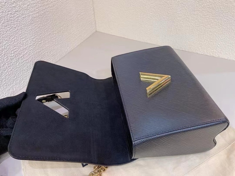 Louis Vuitton LV Twist黑金中號-8