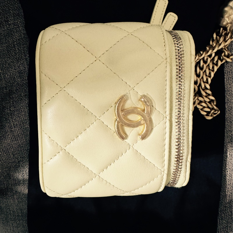 23s羊皮山茶花小盒子小雞黃-1