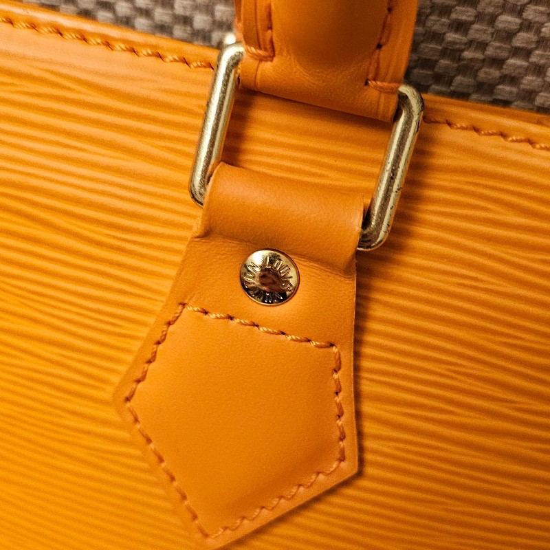 Louise Vuitton epi 亮橘色水波紋手提包 琴譜包-13