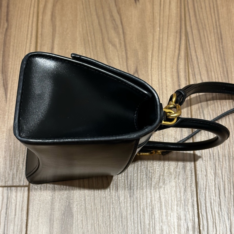 巴黎世家XS黑金沙漏包-7