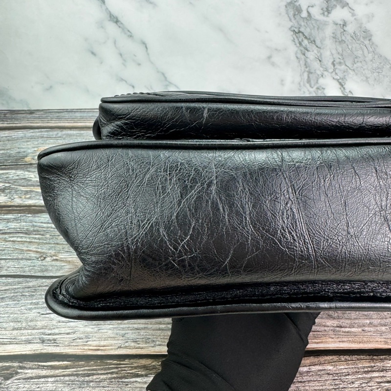 #YSL Niki 中號 #斜背包/ #肩背包 新款D扣-15