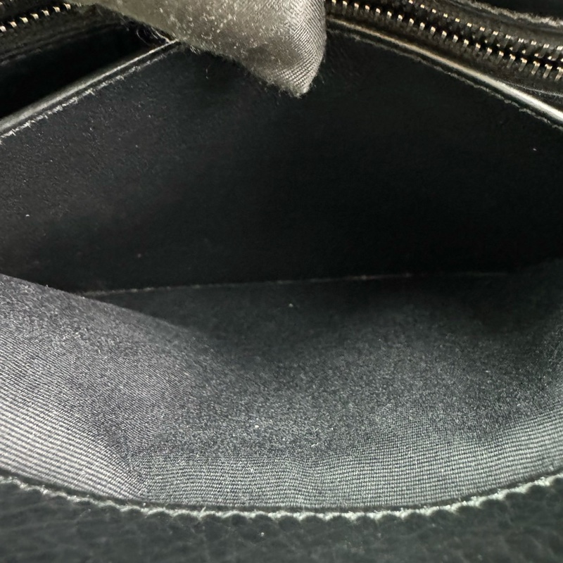 #YSL Niki 中號 #斜背包/ #肩背包 新款D扣-31