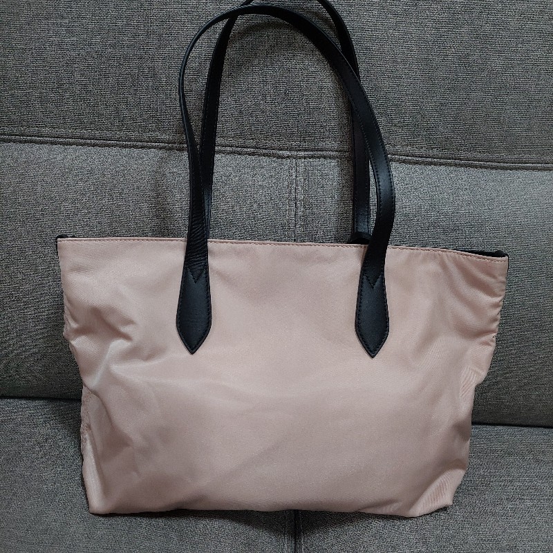 BURBERRY-1
