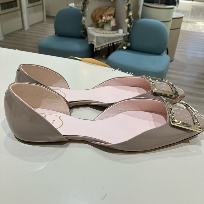 Roger Vivier 經典方扣芭蕾舞鞋 37-8