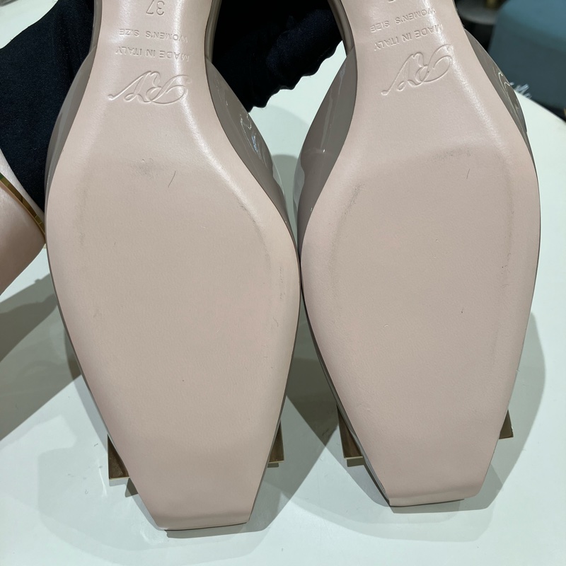 Roger Vivier 經典方扣芭蕾舞鞋 37-13