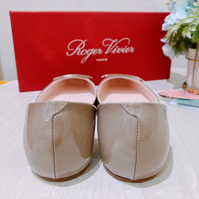 Roger Vivier 經典方扣芭蕾舞鞋 37-9