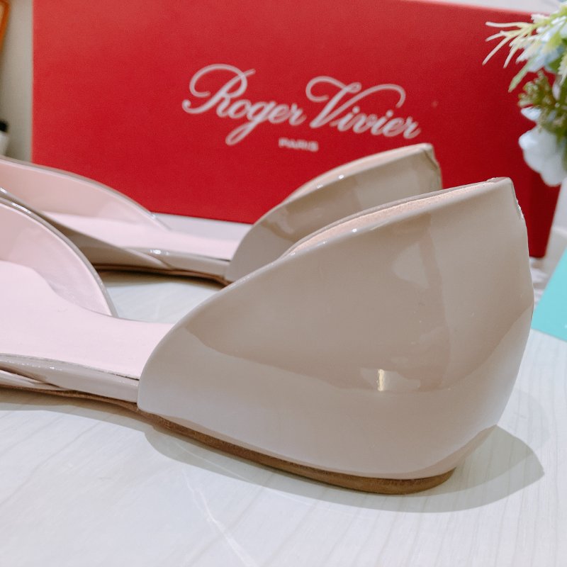 Roger Vivier 經典方扣芭蕾舞鞋 37-22