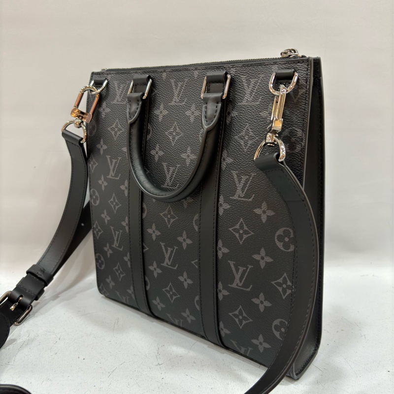 LV M46098 黑花 銀釦 手提 斜背 公事包 琴譜包-9