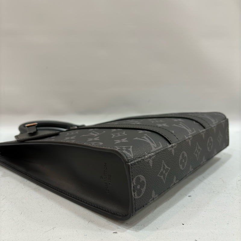 LV M46098 黑花 銀釦 手提 斜背 公事包 琴譜包-16