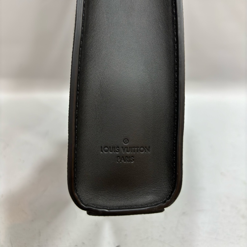 LV M46098 黑花 銀釦 手提 斜背 公事包 琴譜包-27