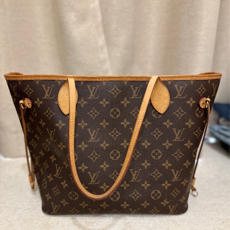 Louis Vuitton neverfull 中號 經典紅色內裡(附內膽包、背帶、減壓帶)-1