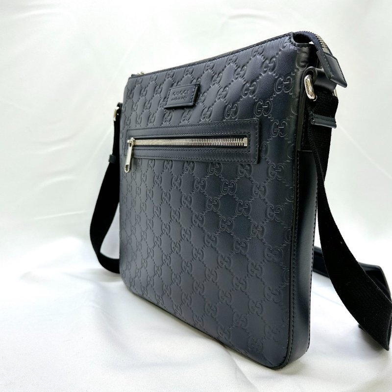 GUCCI Signature牛皮壓紋信封單肩/側背包-2