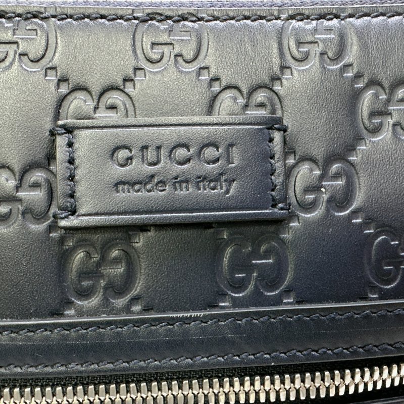 GUCCI Signature牛皮壓紋信封單肩/側背包-7