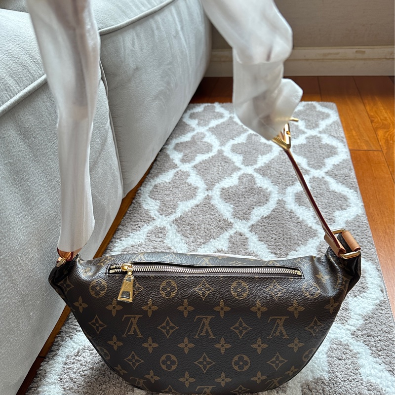 LV老花腰包 胸前包-5