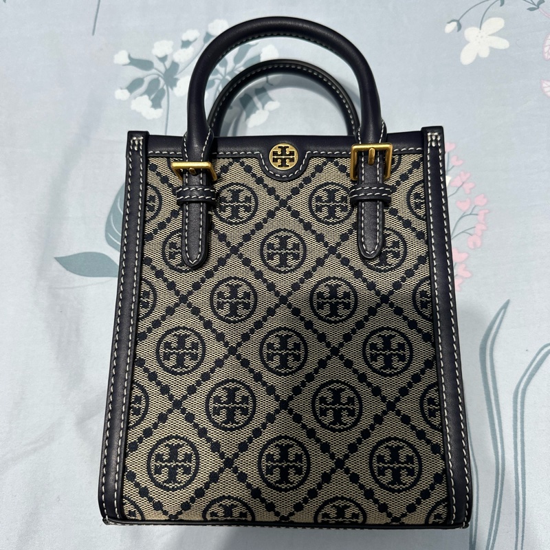 Tory Burch T Monogram 專櫃款 經典藍老花 琴譜包 全新未揹 小巧可愛又時尚-5