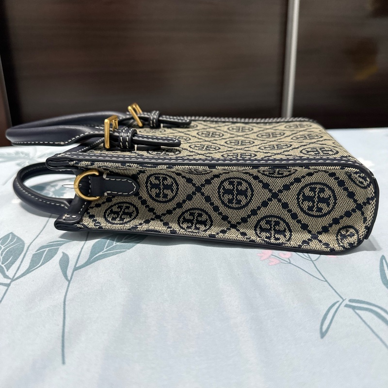 Tory Burch T Monogram 專櫃款 經典藍老花 琴譜包 全新未揹 小巧可愛又時尚-7