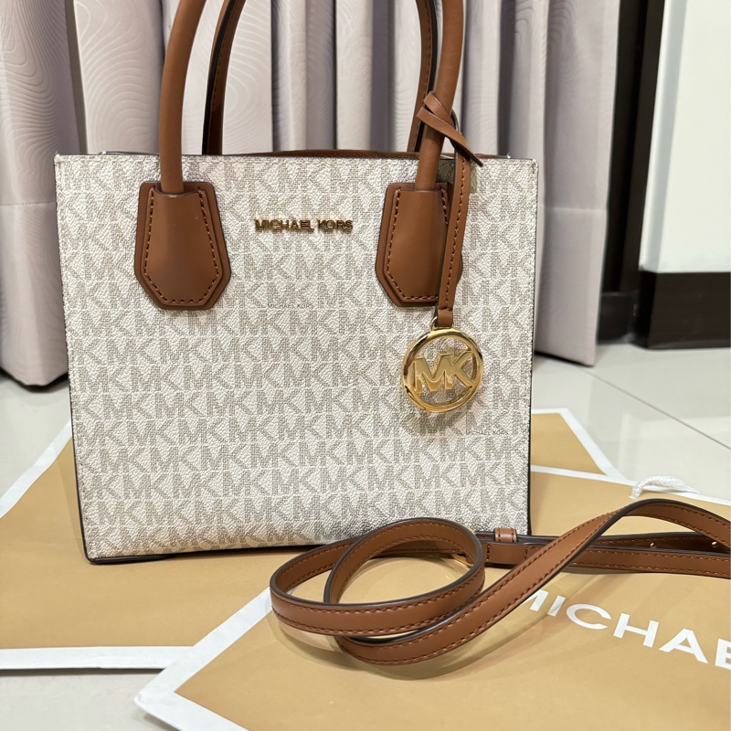 Michael Kors Mercer 9成新 中號老花拼色風琴包-5