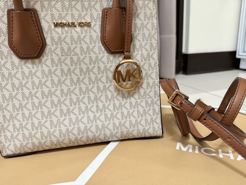 Michael Kors Mercer 9成新 中號老花拼色風琴包-6
