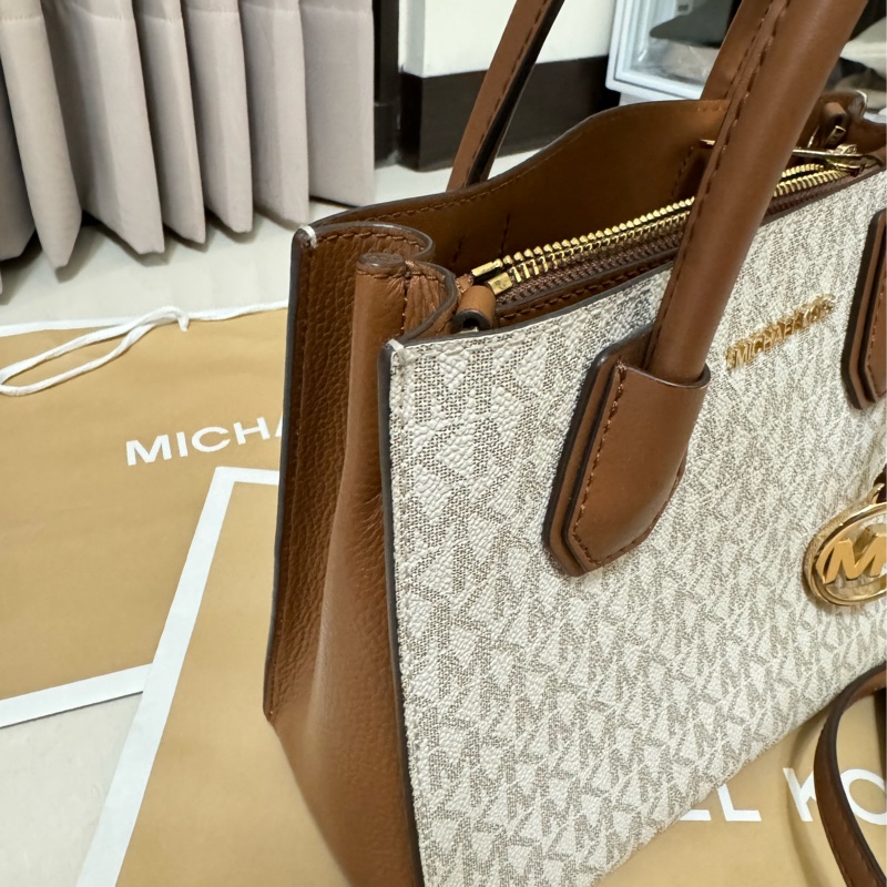 Michael Kors Mercer 9成新 中號老花拼色風琴包-20