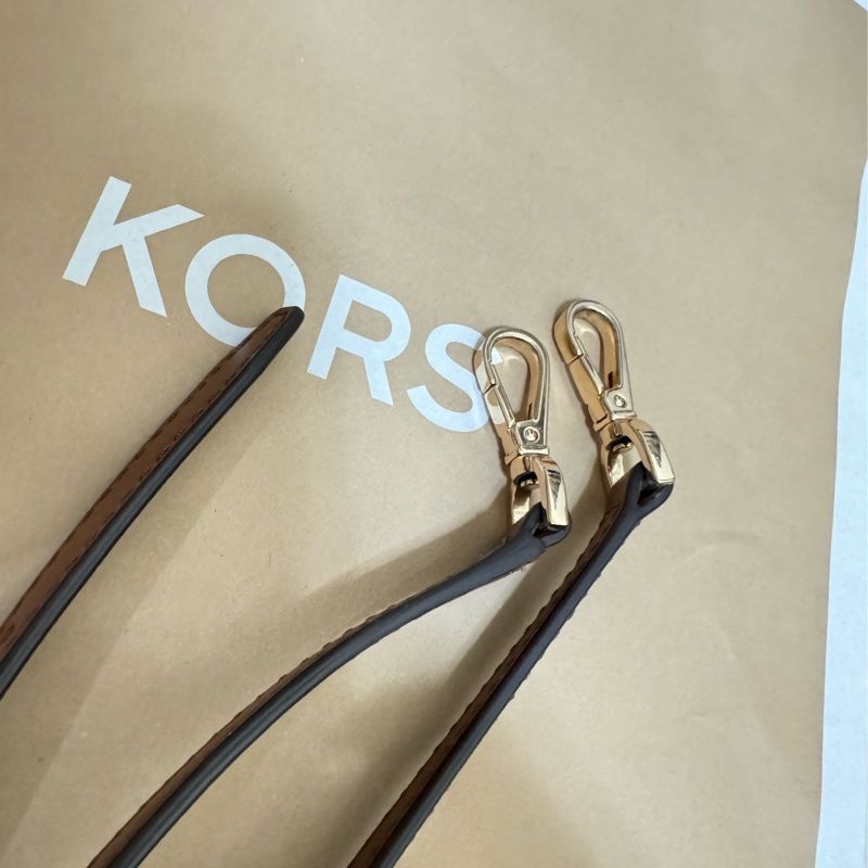 Michael Kors Mercer 9成新 中號老花拼色風琴包-25