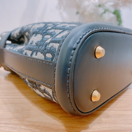 CHRISTIAN DIOR 迪奧經典花紋手挽兩用迷你水桶包包SMALL C'EST DIOR BAG-6