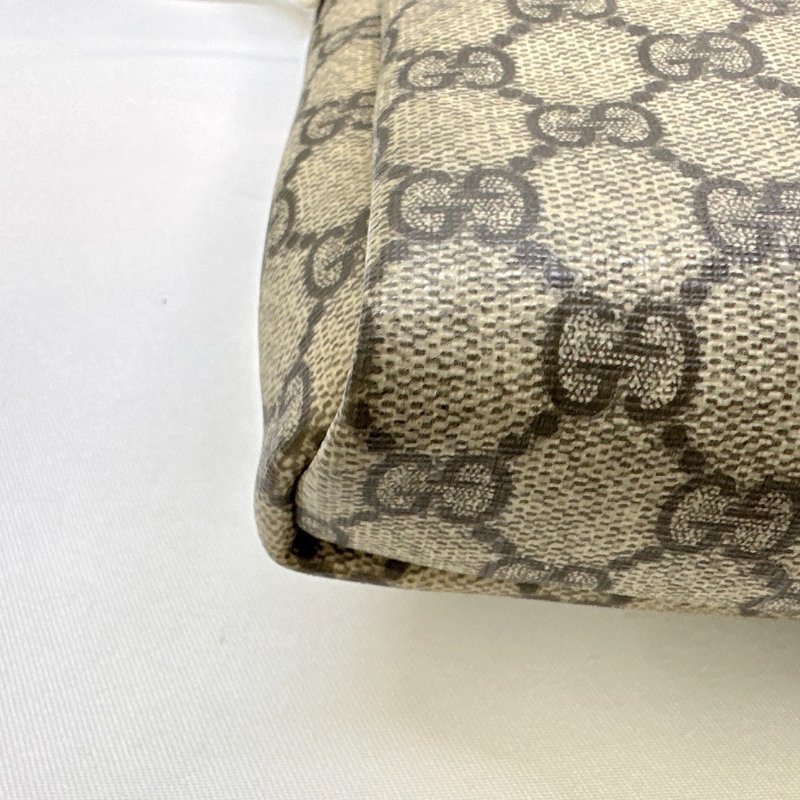 GUCCI 經典緹花PVC斜背包-16