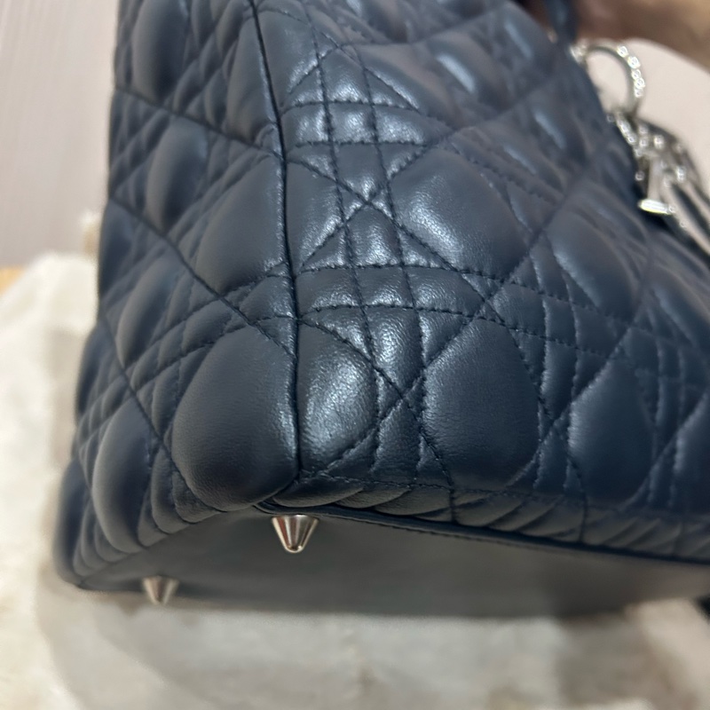 DIOR Lady Dior 中號 五格小羊皮兩用手提黛妃包 海軍藍/深藍-7