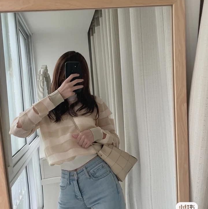 《全新》BV CASSETTE 燕麥色 四格水桶包-16