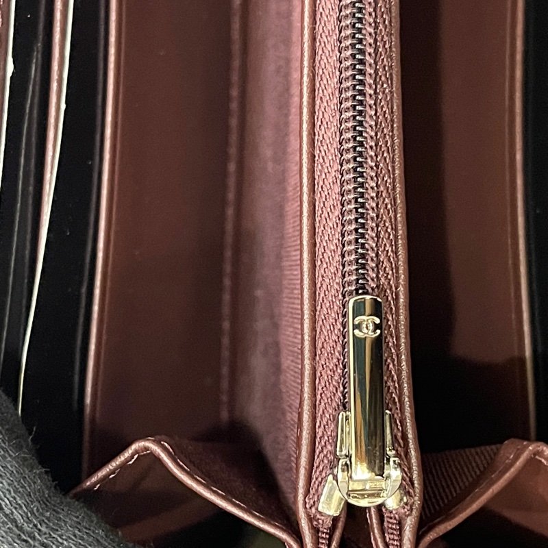 全新🎁香奈兒 荔枝牛皮 黑銀 拉鏈長夾 背面口袋CF長夾-17