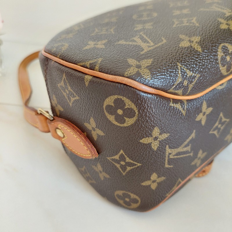 LV  Monogram 中古蘋果包🎀現品實拍 🎀 Vintage 經典花紋老花/蘋果包/柏芝包/斜背包~二手品-21