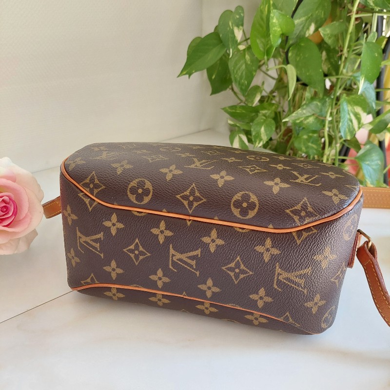 LV  Monogram 中古蘋果包🎀現品實拍 🎀 Vintage 經典花紋老花/蘋果包/柏芝包/斜背包~二手品-42