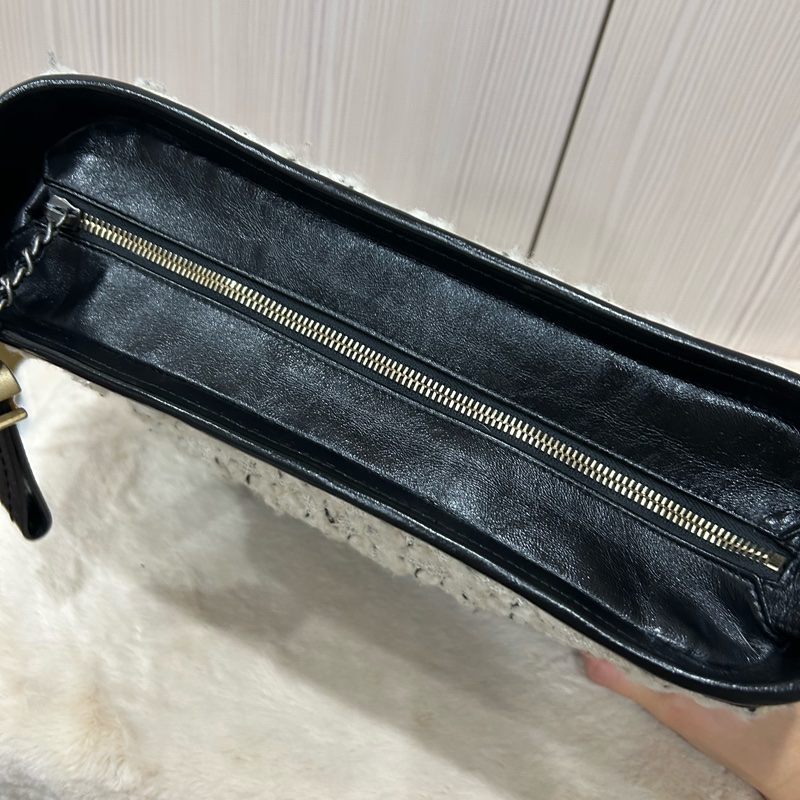 Chanel 中號 粗花毛呢流浪包-11