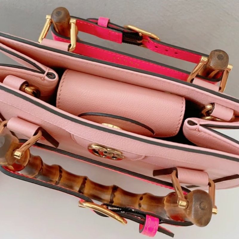 Gucci 702732 Diana 迷你竹節包 粉色 配有皮革及織帶兩款肩背帶﻿《佳節折扣》-5