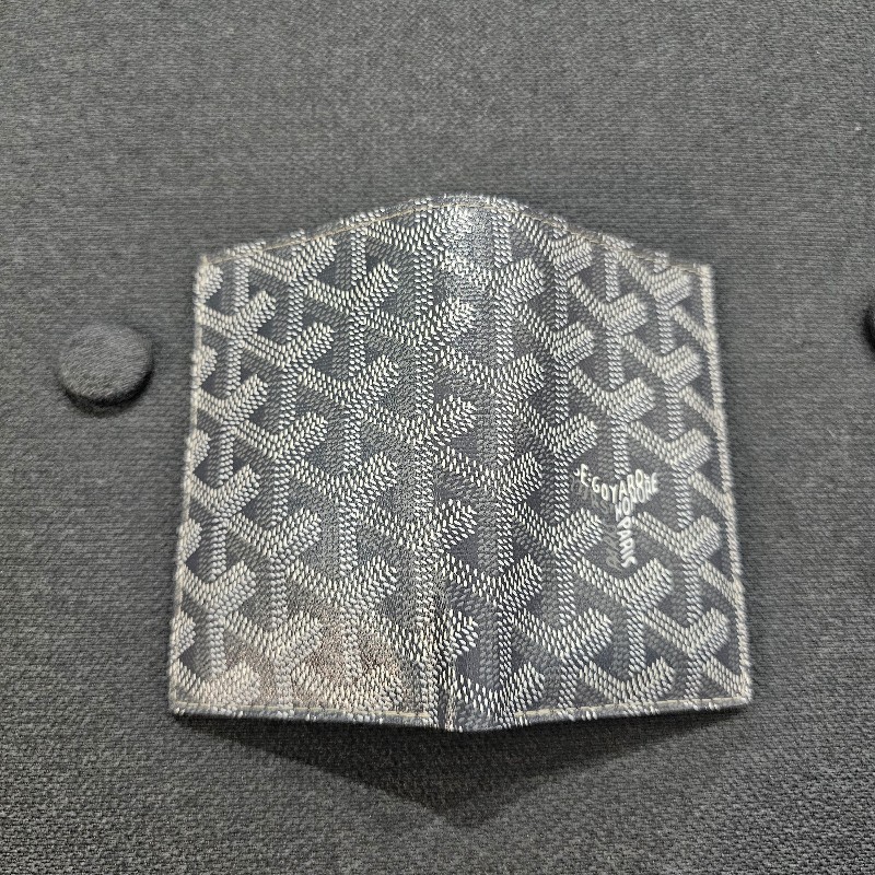 Goyard Saint-Pierre Card Wallet-5