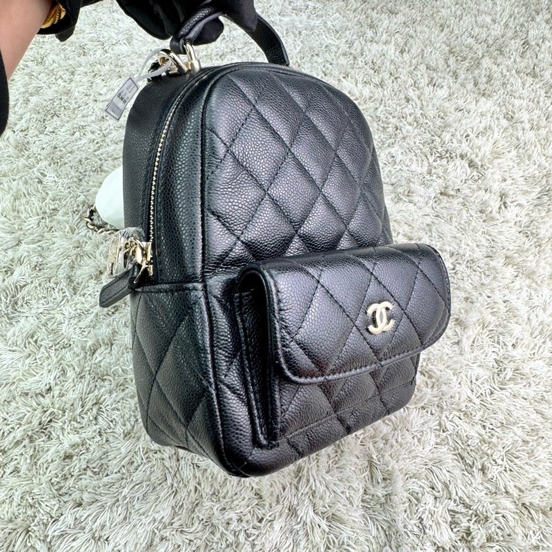 香奈兒 CHANEL 24C 新款mini荔枝金釦小書包 雙肩後背包 斜背包 ⭕️全新⭕️全配⭕️芯片款⭕️膠膜未撕⭕️-11