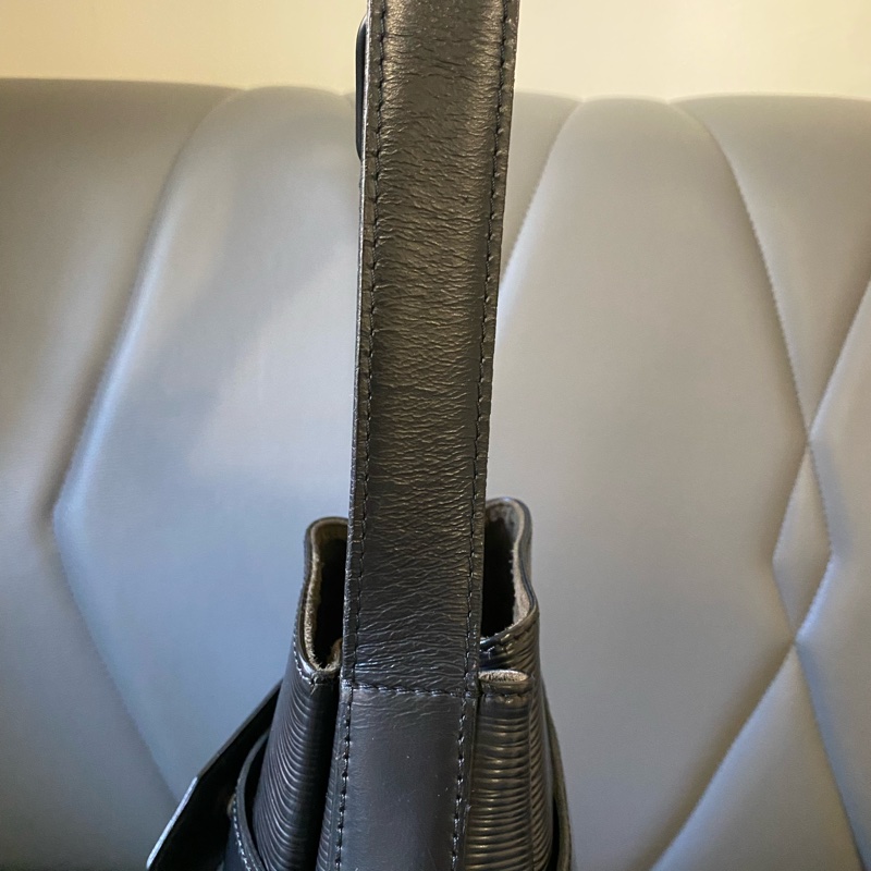 LV水波紋八角包 水桶包小號-7