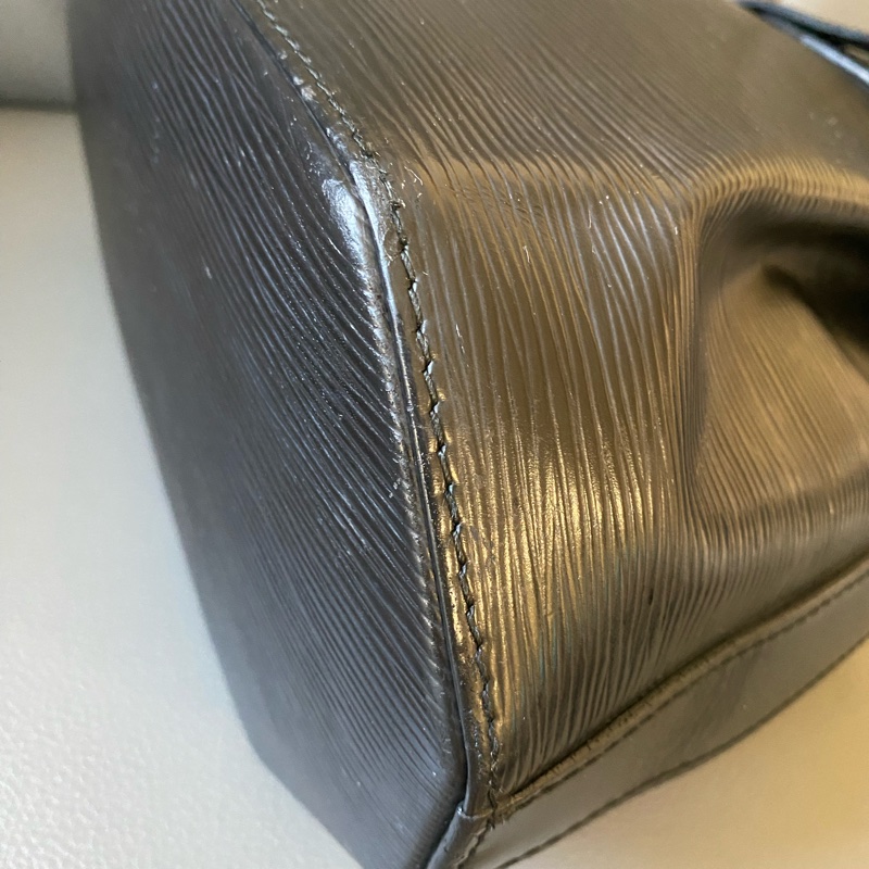 LV水波紋八角包 水桶包小號-17