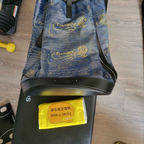 Berluti 後背包，法國原廠特別訂製，全新未使用，原價156000，附發票。