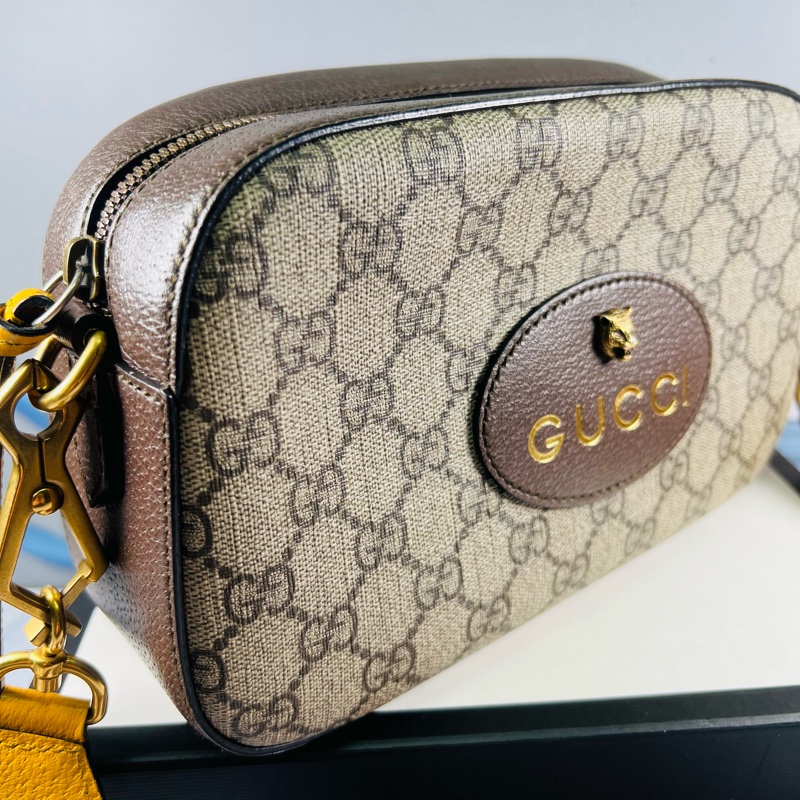 Gucci虎頭相機包-2