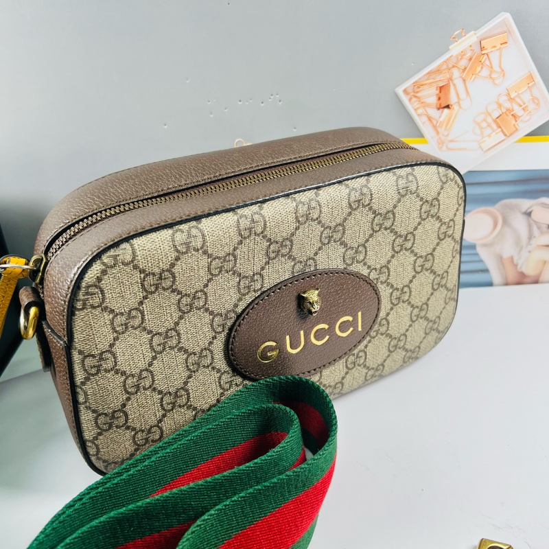 Gucci虎頭相機包-13