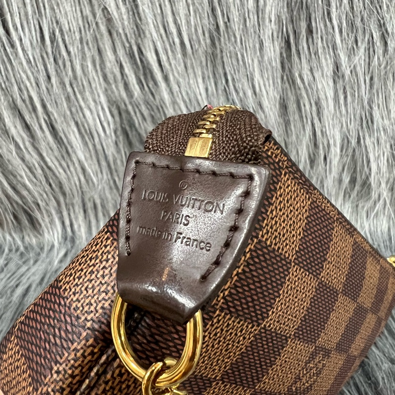 LV N58009 棋盤格 金鍊 小包 零錢包 麻將包 小廢包-9