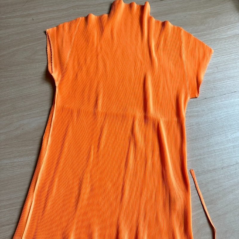 三宅一生pleats please亮橘色上衣-0