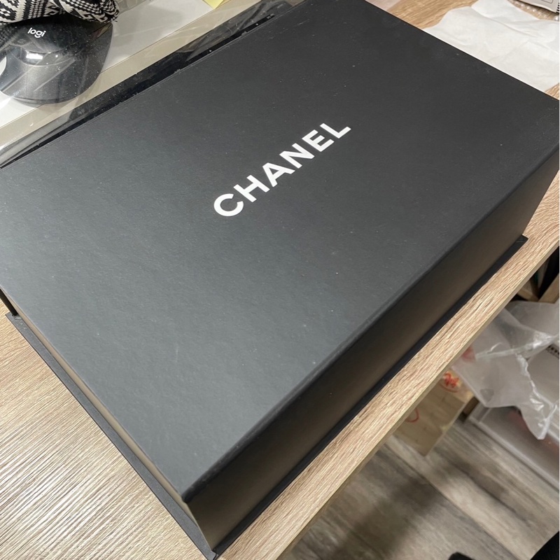Chanel vanity case黑金粒紋牛皮大C logo化妝箱小號鏈包17cm-2