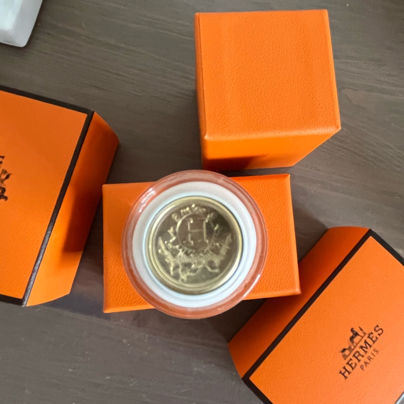 Hermes愛馬仕指彩護手系列指甲油 Rose Baltique #06-6