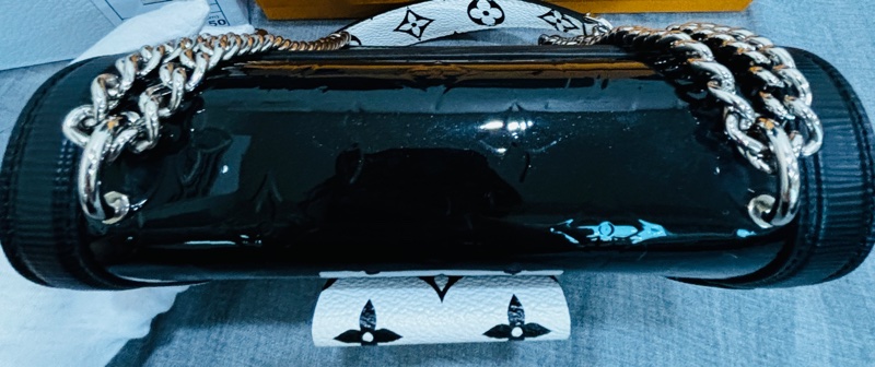 【哥吉拉精品時尚】LV 達芙妮 黑白老花款 全新閒置品-23