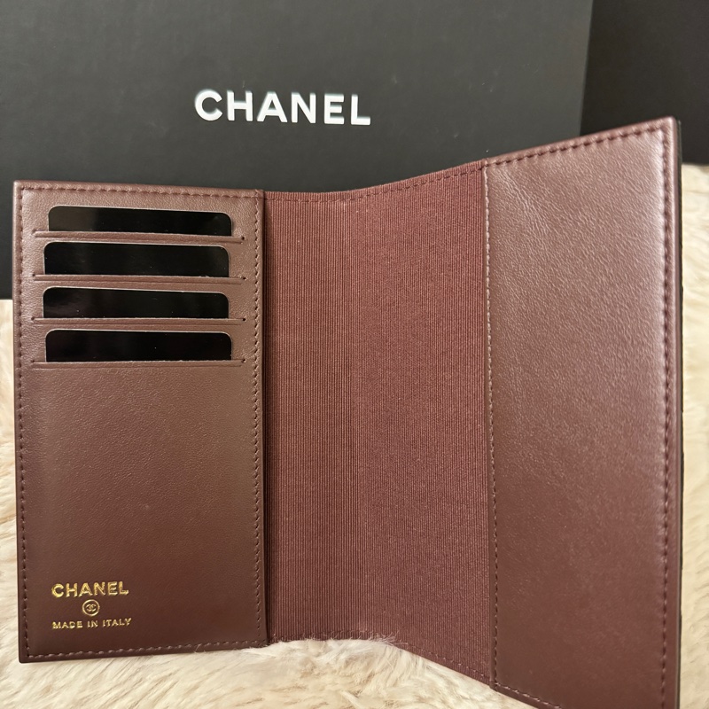 ➗台灣出 全新香奈兒護照夾 香奈兒卡包 (金釦)-3