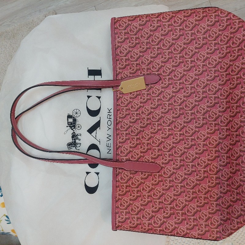 coach cf342 city新版Logo印花托特包 (紅)-6